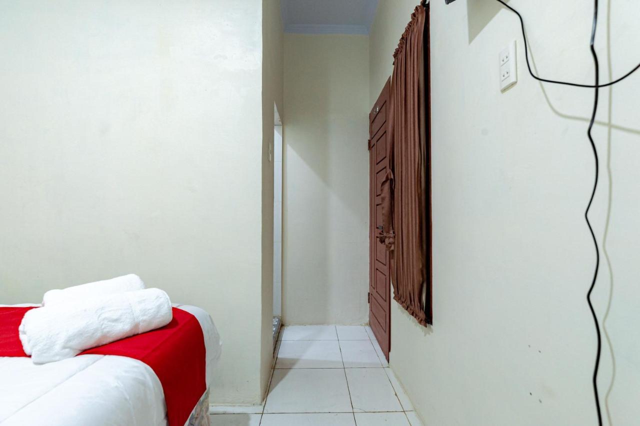 Hotel Reddoorz @ Simpang Pemda Medan Exteriér fotografie