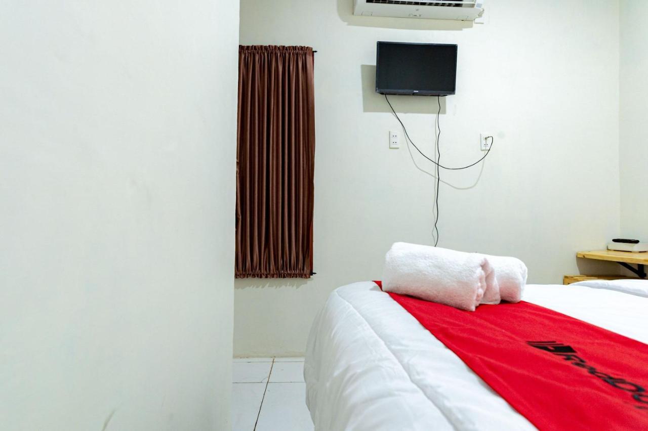 Hotel Reddoorz @ Simpang Pemda Medan Exteriér fotografie